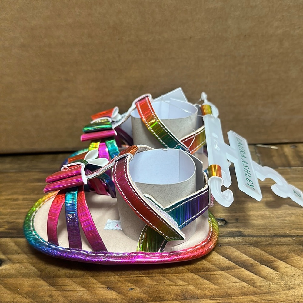 LAURA ASHLEY BABY BOW SANDALS: RAINBOW: NEW WITH TAGS: SIZE 2